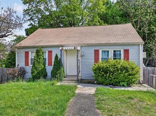 20 Hilltop Drive, New Windsor, NY 12553