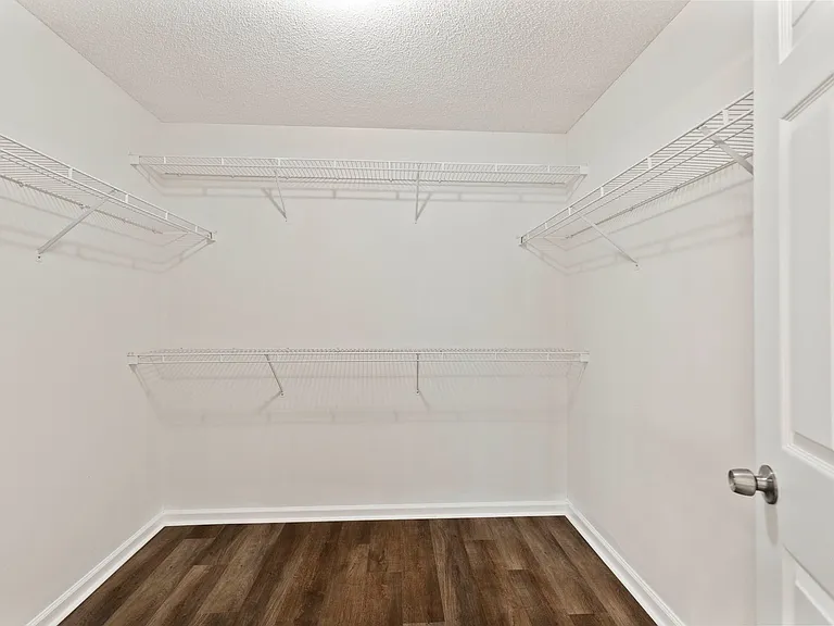 371 Marshview Dr — Photo 24