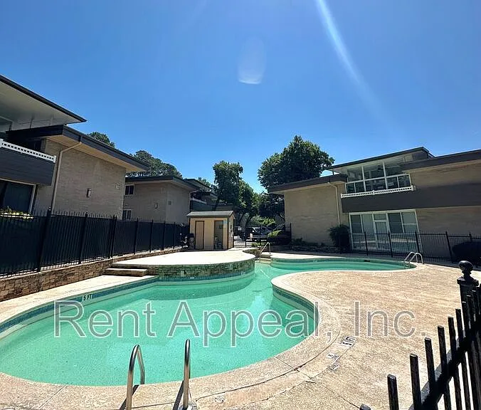 346 Carpenter Dr — Photo 14