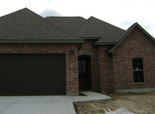 1065 Lake Land, Lake Charles, LA 70605