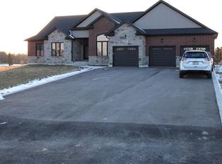 25 Bowen Pl, Brant, ON N0E1R0