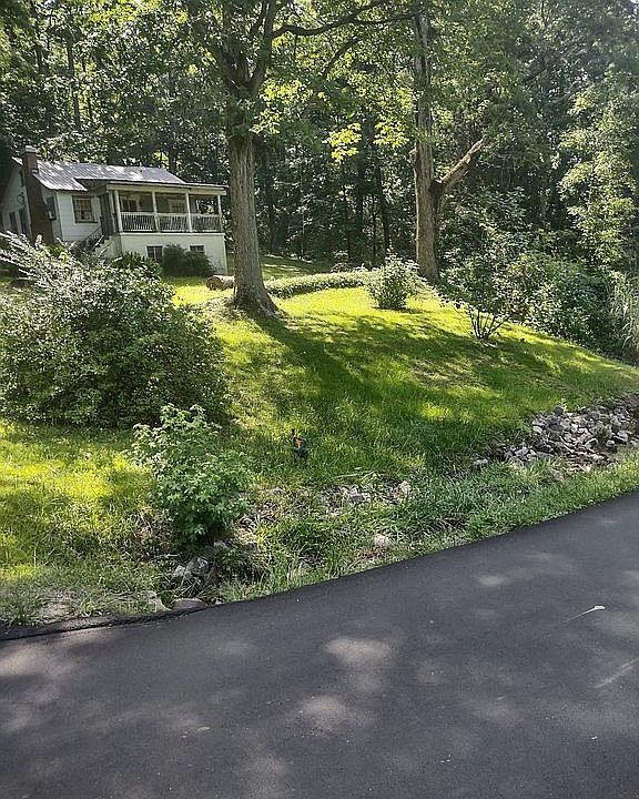 2nd image of 7025 Cavern Rd