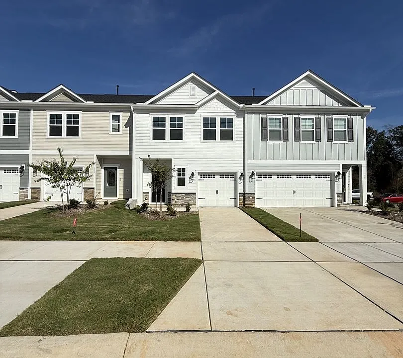 337 Sweetbay Tree Dr