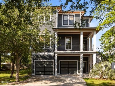 104 Diamond Point Court, Surf City, NC, 28445