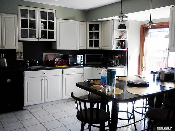 2nd image of 399 Peninsula Blvd