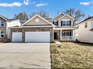 321 Juanita McKee Dr, Ballwin, MO 63011