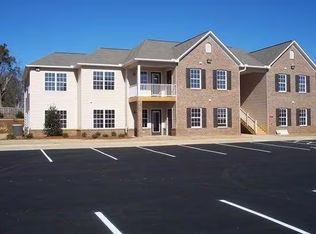 210 Outlook Dr #A, Boiling Springs, SC 29316