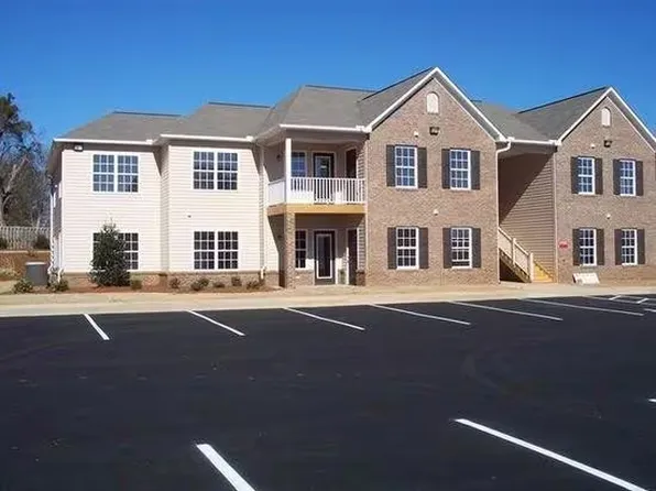 3/2 Apartment Home for Rent Boiling Springs $1500 includes water
