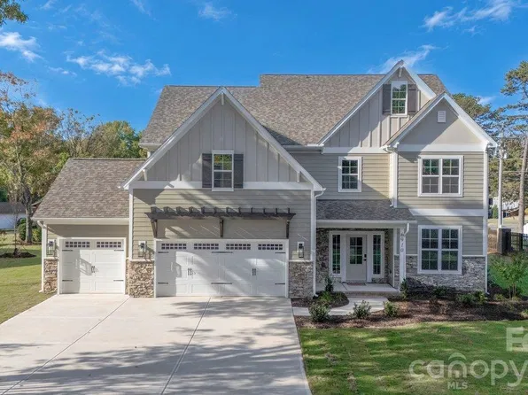 6910 Alexander Rd, Charlotte, NC 28270