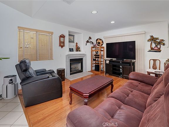3rd image of 31313 Castaic Rd