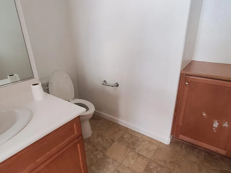 powder room