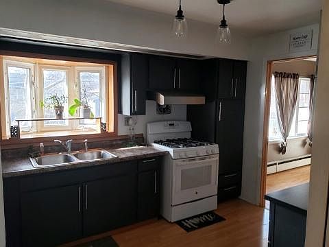 1st image of 1630 Channing Ct