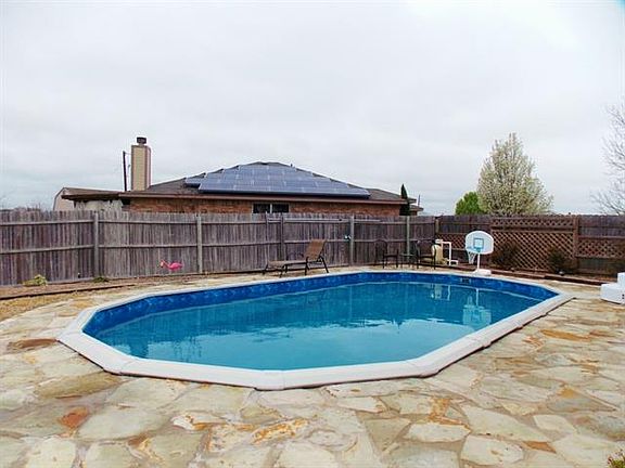 2nd image of 103 Serenity Cir