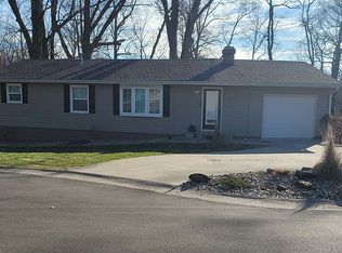 11 McCracken Dr, Washington, IN 47501