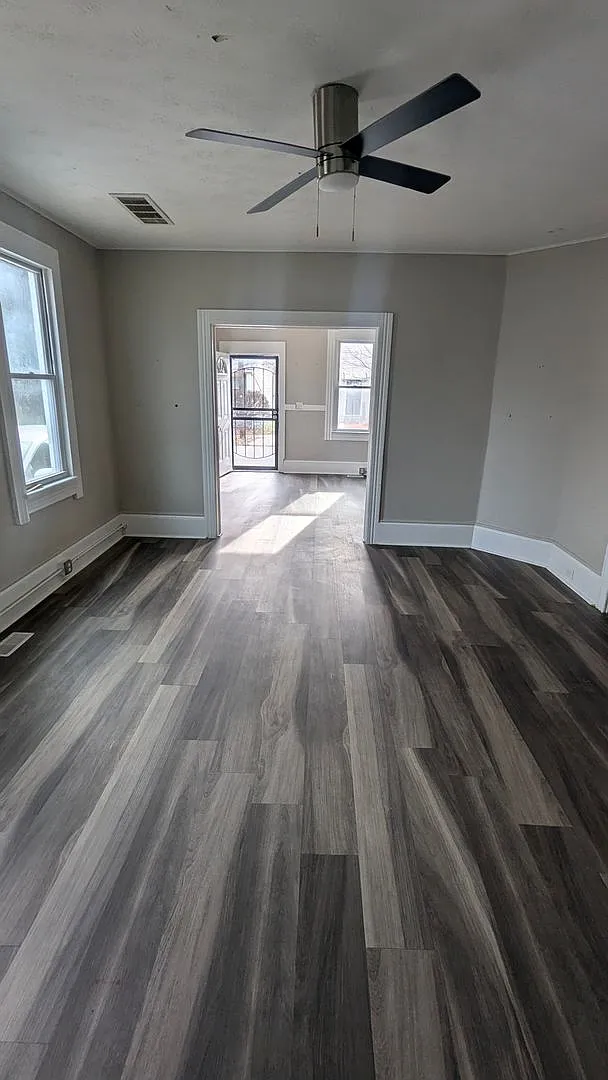 3436 Storer Ave — Photo 4