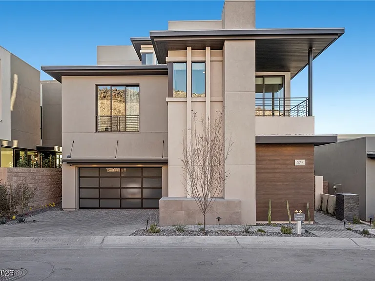 577 Overlook Rim Dr — Photo 56