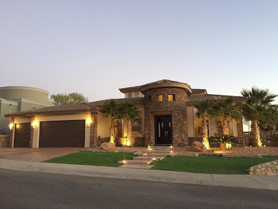 1st image of 1300 Calle Lago Dr