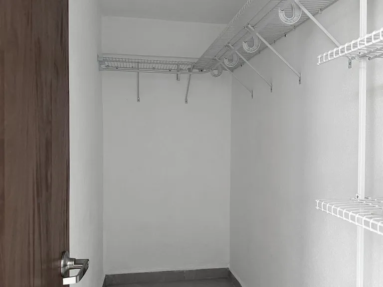 174 Cond Plaza Villamil #4 — Photo 7