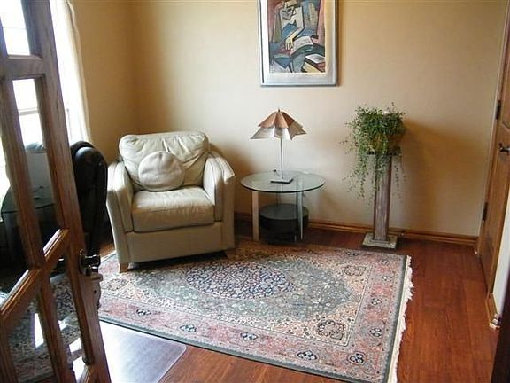 5204 Deerfield - Office