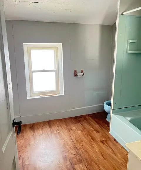 1319 Broadway St #B — Photo 2