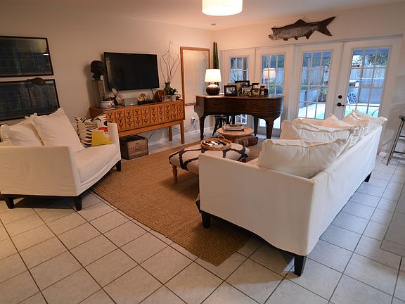 5th image of 4961 Royal Palm Dr