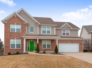 1 Pond Ct, Bolingbrook, IL 60490