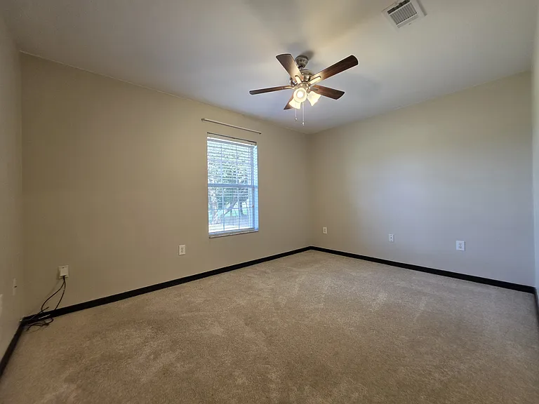 2501 Elkhart Dr — Photo 21