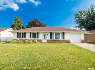 5724 W Colt Dr, Peoria, IL 61607