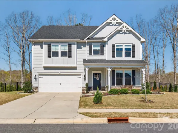 1127 Ashe Meadow Dr, Indian Trail, NC 28079