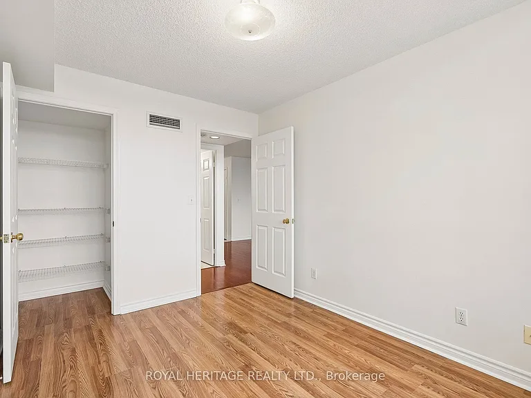 5039 Finch Ave E #703 — Photo 27