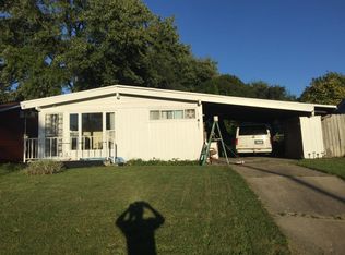 1108 S Johnston Ave, Rockford, IL