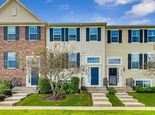 4034 Pompton Ct, Elgin, IL 60124