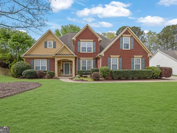 3690 Blackgold Dr, Buford, GA 30519