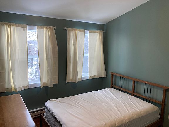 5th image of 2 Wentworth Ct