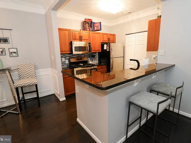 508 Sunset View Ter SE #104 — Photo 2