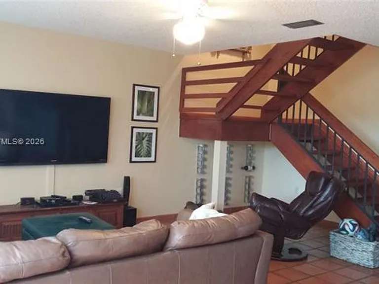 3917 Adra Ave #Townhouse E-46A — Photo 9