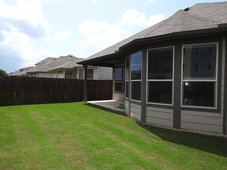 9903 Quercia Dr — Photo 23