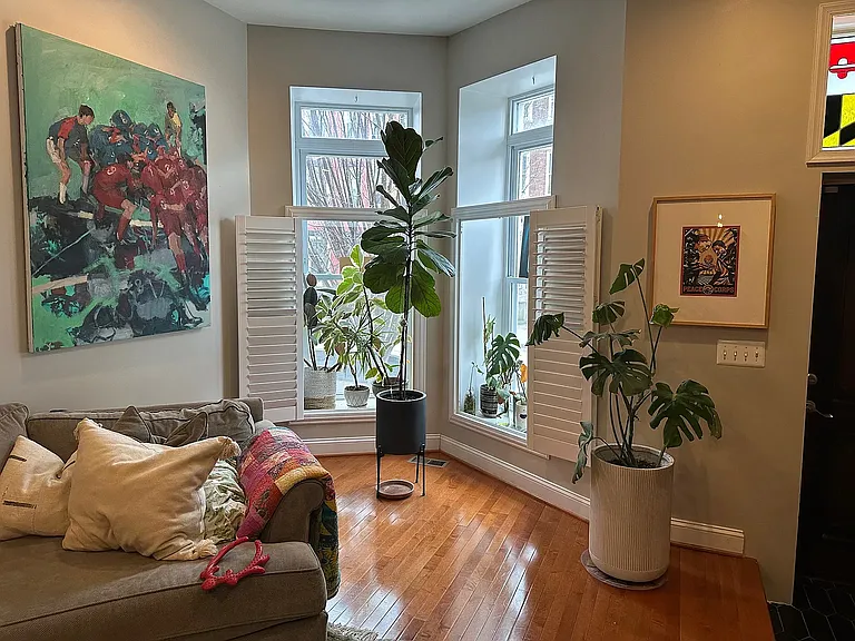 First Floor Street Facing Windows