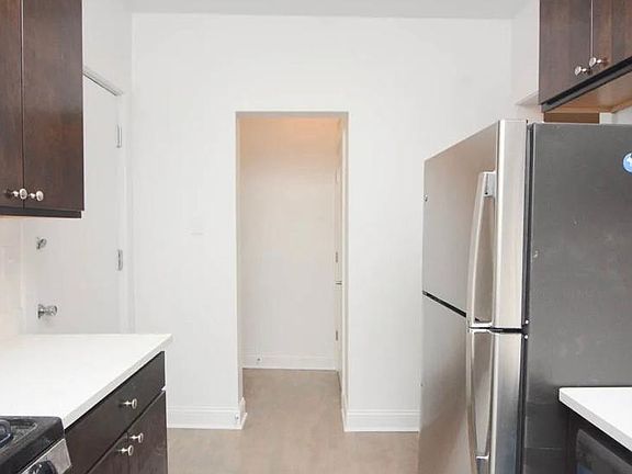 3rd image of 2524 N Kedzie Blvd #1W