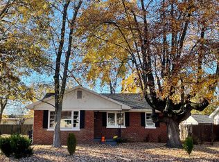 1805 S Boeke Rd, Evansville, IN 47714