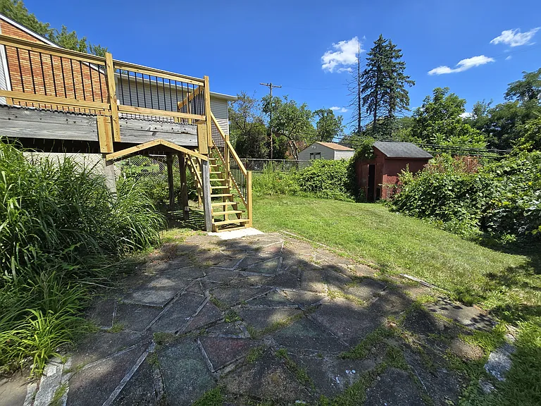 2429 Rose Garden Rd — Photo 10
