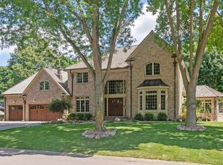 6409 Oxbow Bnd, Chanhassen, MN 55317