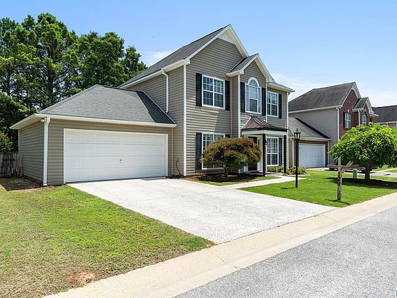 2nd image of 129 Crestmont Ln