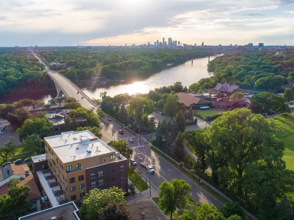 East River Apartments