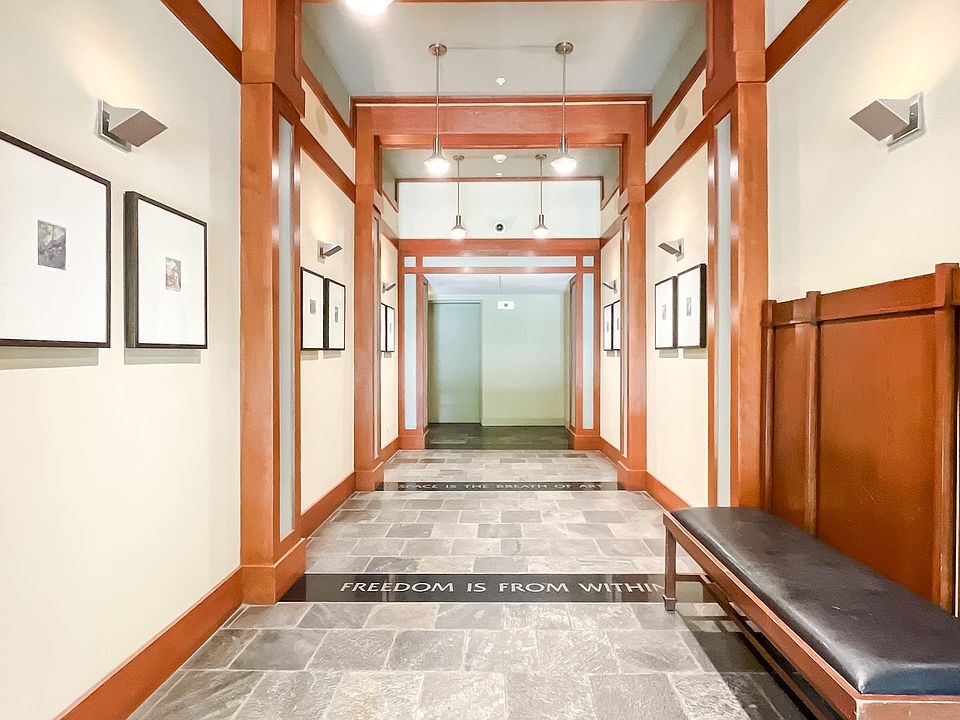 1st image of 2338 Western Pkwy #208
