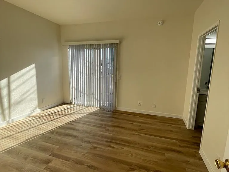 11459 COLLINS ST. — Photo 41