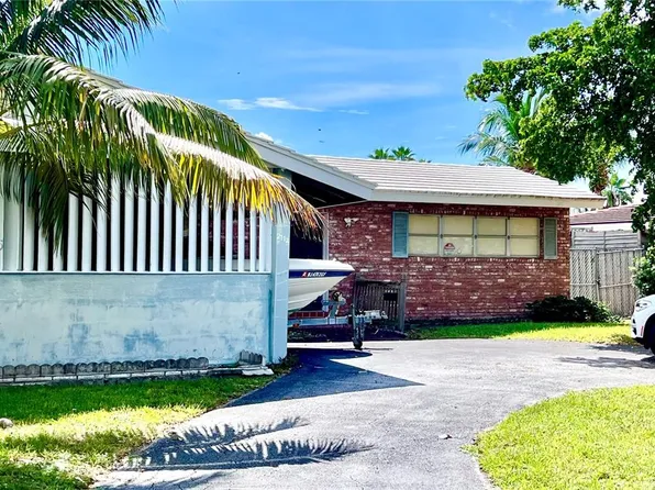 2172 NE 25th St, Wilton Manors, FL 33305