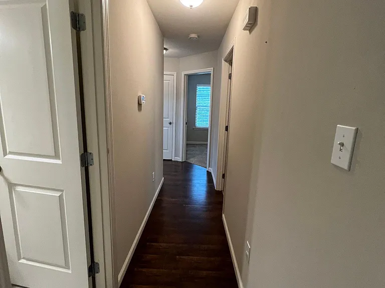 13712 Fox Hill Dr — Photo 33
