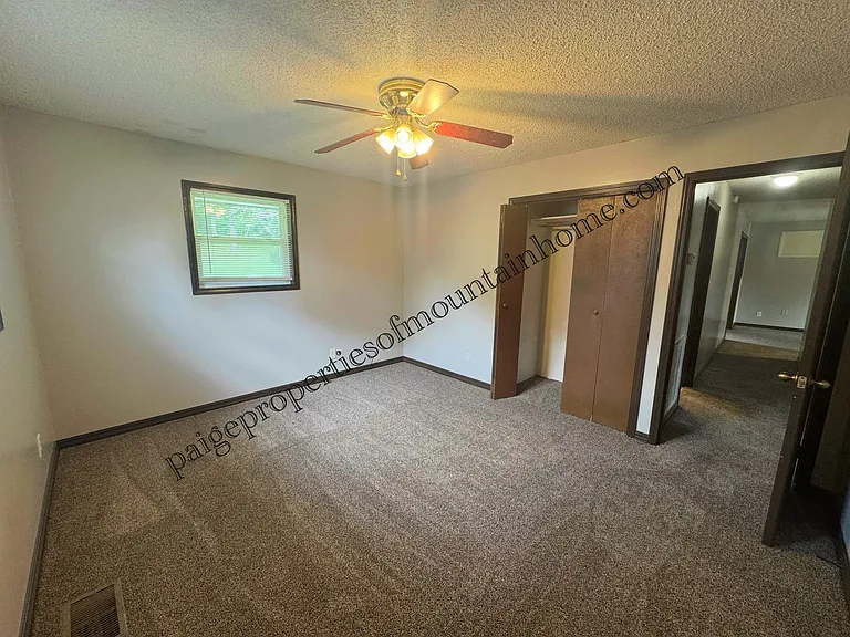 345 County Road 900 — Photo 23