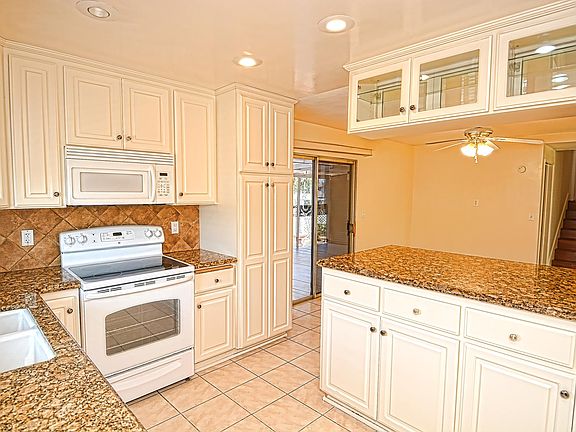 5th image of 12166 Abacherli Ave